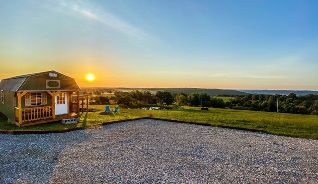 5 min from Ponca & Compton Trailhead. Amazing View of Buffalo River Valley! in Compton