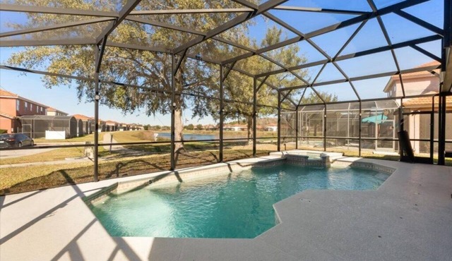 6 BD/5.5 BA/Bella Vida (4529 SS)
