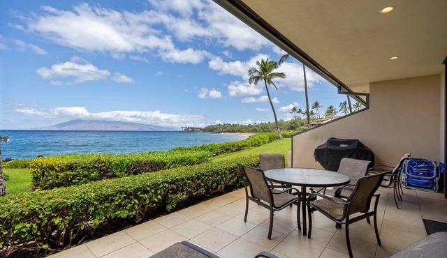 Breathtaking Views -Remodeled Ocean Front Condo - Makena Surf Resort F-111