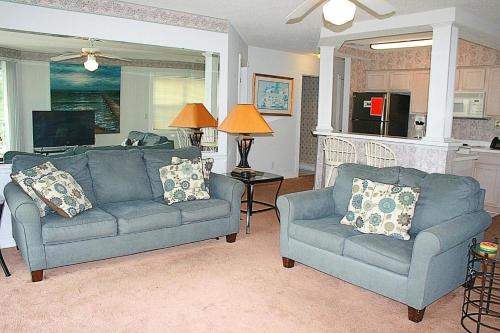 Brunswick Plantation Villa 604 with Beaches Nearby, Enjoy 27 Hole Golf Course