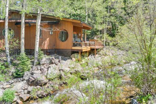 Cabin on Clear Creek: A Hobbit’s Retreat!