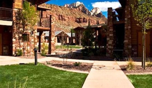 Cable Mountain Lodge in Springdale