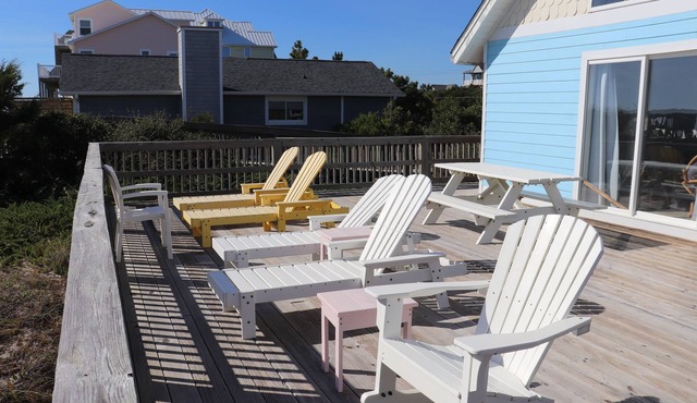 Classic Emerald Isle Oceanfront Beach Home