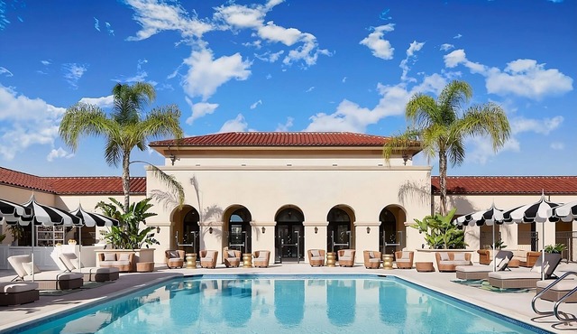 Comfortable Countryside Stay! Onsite Pool, Pet-Friendly Property