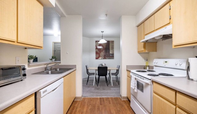 Covington Comfort: 2BD/2BA Home with Office in Covington
