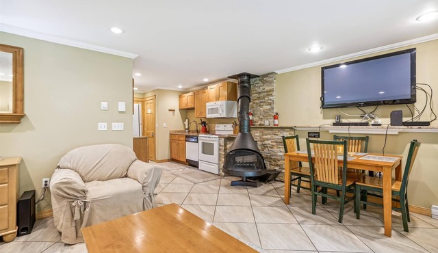 Cozy Edgemont Condo Unit A1 in Killington - Perfect for Ski Enthusiasts!