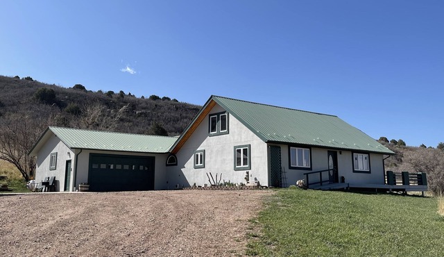 Crow Mesa Cabin - Huajatolla Valley