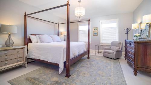 Duke Of Windsor - 7 Bedrooms Sleeps 26!