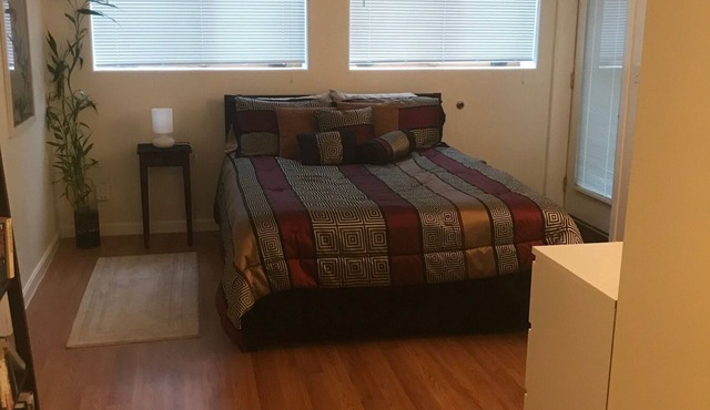 Efficiency Apartment Close to Annapolis. . in Annapolis