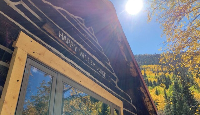 Eldora Enchantment: Rustic Luxury Cabin in Nederland