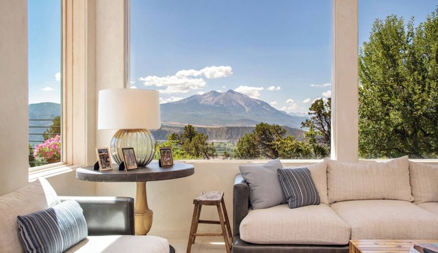 Estate w/3 Spaces, Perfect For Extended Family, Near Aspen, Skiing, Hot Springs in Carbondale
