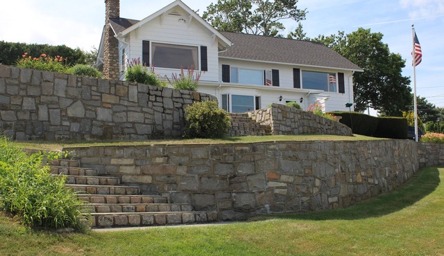 Exclusive Private Beach Neighborhood offers Spectacular Summer Home
