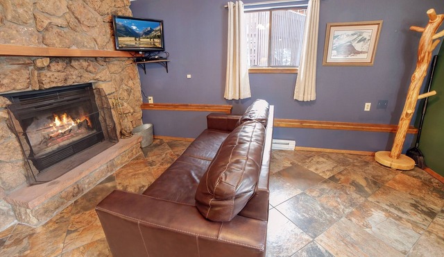 Fall River Cabin - dog friendly