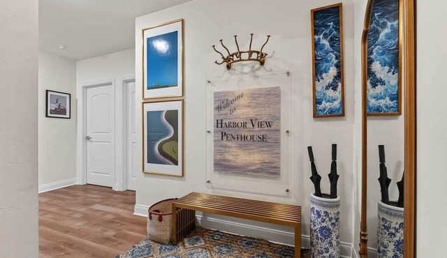 Harbor View Penthouse Downtown Egg Harbor