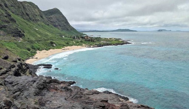 Hawaii Kai Dream with Ocean Views & Big Lanai