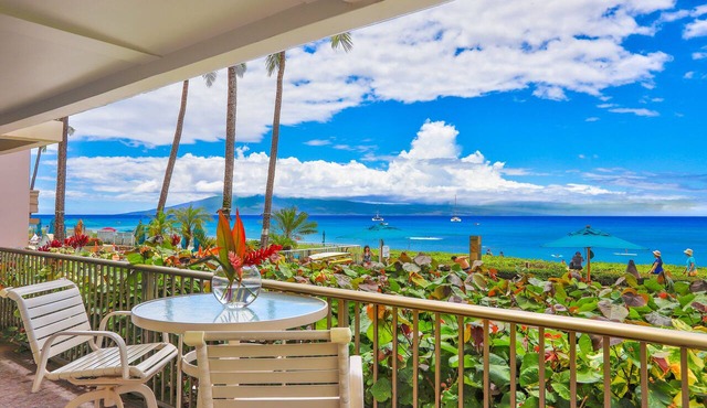 Hawaii Life Presents "Kahua Kai" Whaler 102- Direct Oceanfront 2BR/2BA