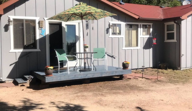 Hummingbird Guest Cottage on Black Forest Ranch