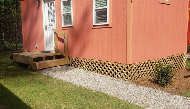 Hurricane- Cozy Tiny House 9 miles to AUBURN AL & Jordan Hare Stadium