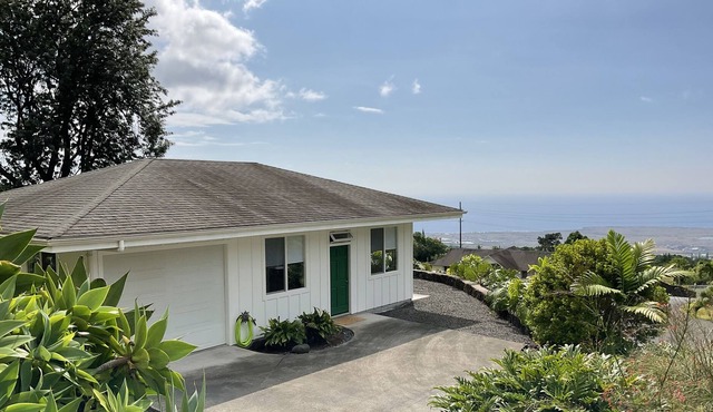 Kona Coffee Cottage in Holualoa
