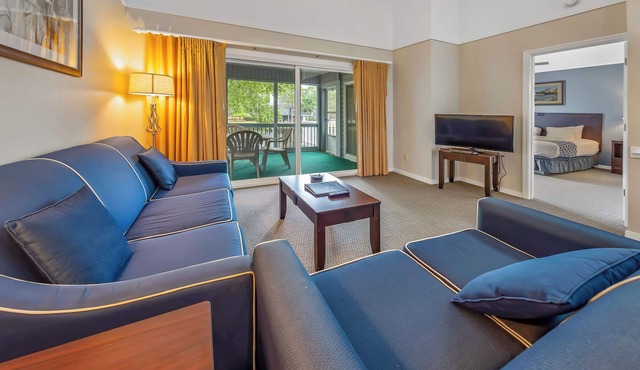 Lakefront Condo with Jacuzzi, Pool & Resort Access!