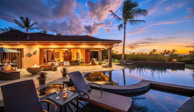 Lipoa Estate | Expansive Ocean Views | Onsite Staff & Daily Housekeeping