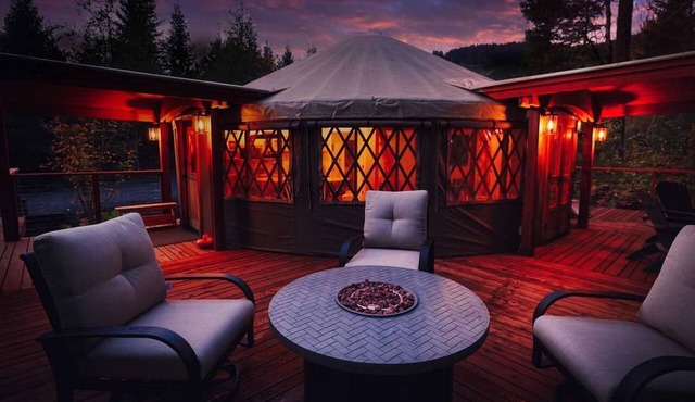 Luxurious Creekside Yurt with Stargazing Dome & Firepit near Carson, Washington in Carson
