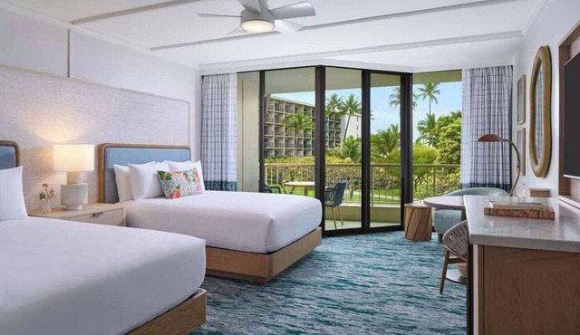 Luxurious Resort in The Heart of Maui! 3 Units, Steps to Honokowai Beach Park