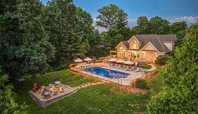 Luxury Retreat with Pool, Hot Tub & Game Lounge | 20 Mins to DT Asheville