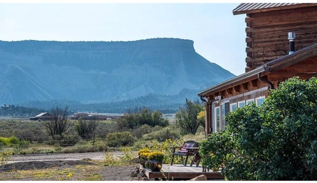 Mesa Verde Ranch with Panorama Views. Family, pet, & horse friendly!