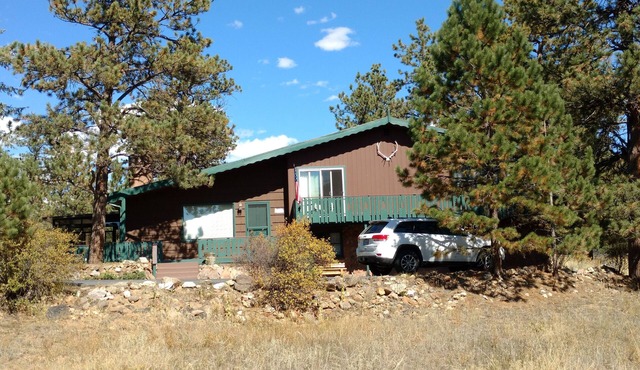 Mid-Term Rental ~30 Days Peaceful Private Home on 3/4 acre. Pines-Wildlife-Views