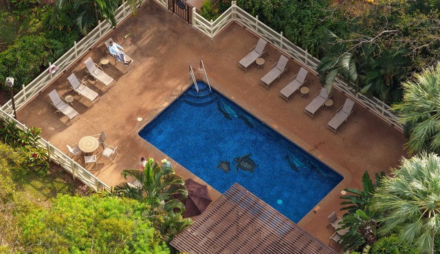 Molokai Paniolo Hale Oasis: Private Beach, Pool