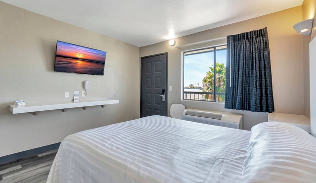 Morada Inn - Near Garden Grove Park in Garden Grove