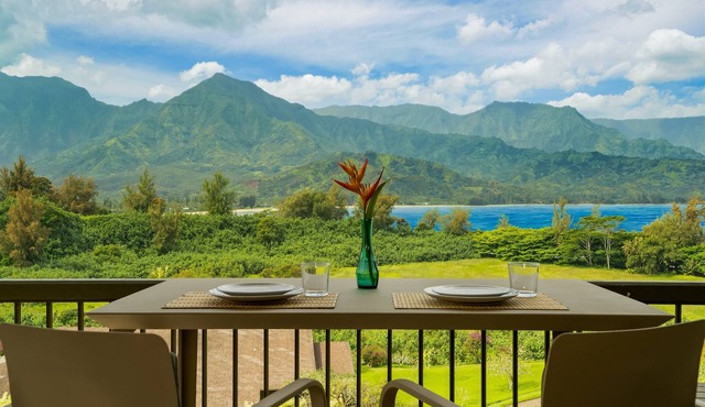 Ocean View Top Floor Resort 3BR +A/C +Pool +Beach