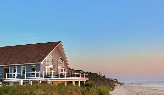 Oceanfront Private Beach, Country Road Properties