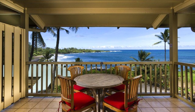 Oceanview Hana Kai Maui #202 - Lofted Studio, Panoramic View! 2 Queen Beds!