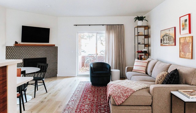 One Block to Pearl Street monthly rental-Digital Nomad's dream