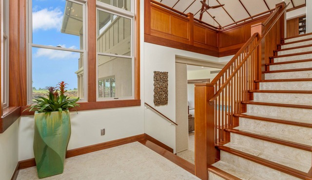 One of Hualalai's best 3/3 - bright, spacious, amazing views, great location!