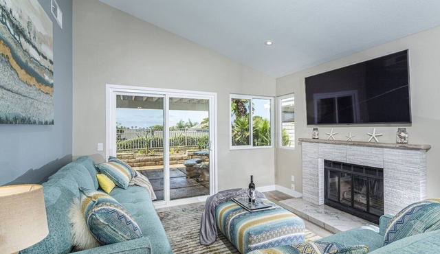 ~OPEN 8/16-18! Ocean View! Pool & Spa, Pets OK, Gated by Beach!~