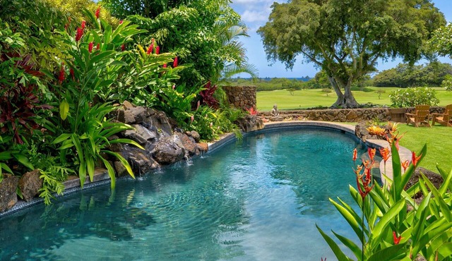 Poipu Ocean Views Huge Heated Pool 3 Primary Suites Luxury HI Modern Home