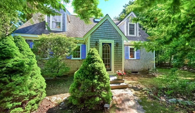 Pond Access, Fire Pit & Bikes, house with AC in charming Brewster in Brewster