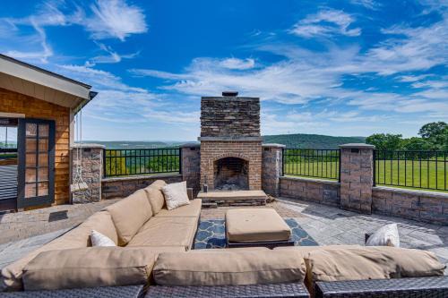 Pool, Hot Tub + Views: Spacious Danville Escape!
