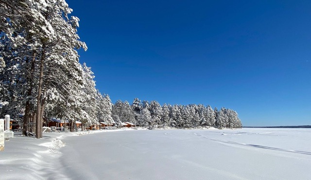 Private Cabin Retreat at Historic Resort in Hackensack