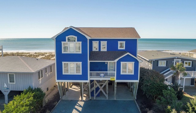 Private Pool, Elevator, Cabana Service Included! in Holden Beach