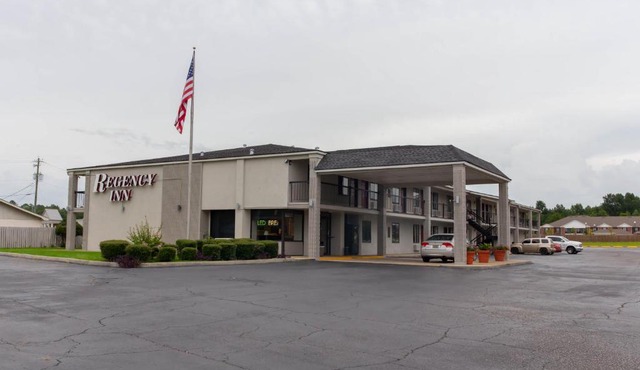 Regency Inn in Monroeville