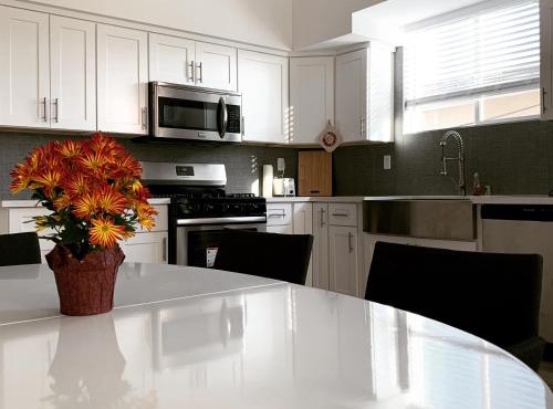 Shared Living Los Angeles (East Hollywood)