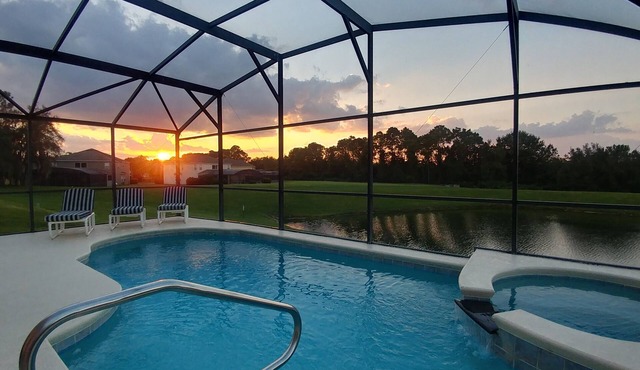 Spectacular Lake View - Game/Media Room - Vacation Home Close to Disney