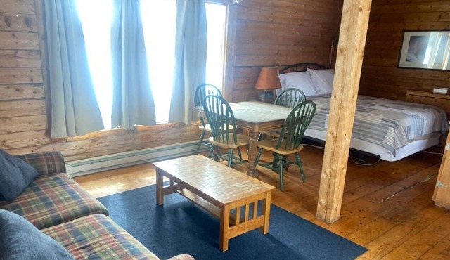 Steamboat Lake Outpost One-Bedroom-Studio Cabins