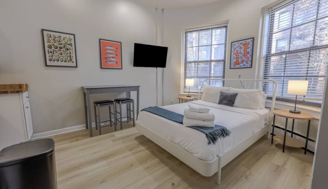 Stellar South End Studio in Boston