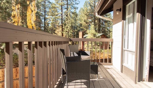 Summit Shack B! Walking Distance to Slopes!