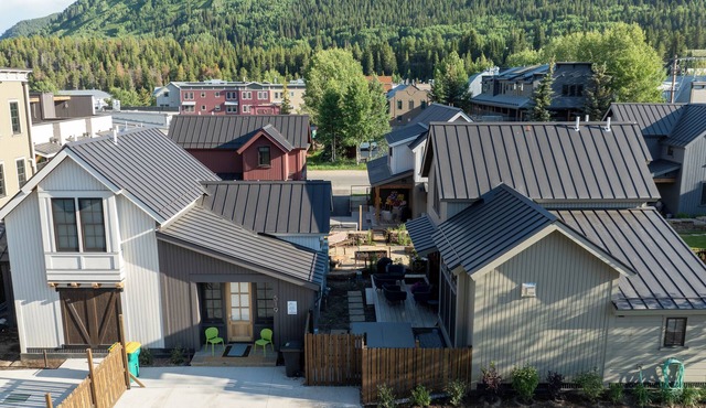 The Alley Bundle at Academy Place Private Hot Tub in Crested Butte